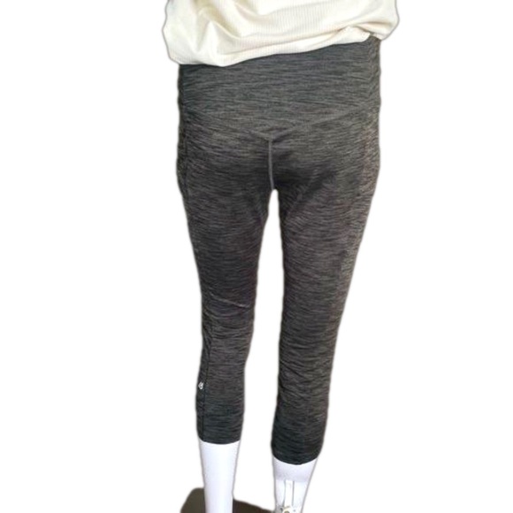 Eddie Bauer women’s cropped leggings with deep pockets size small - Picture 6 of 7